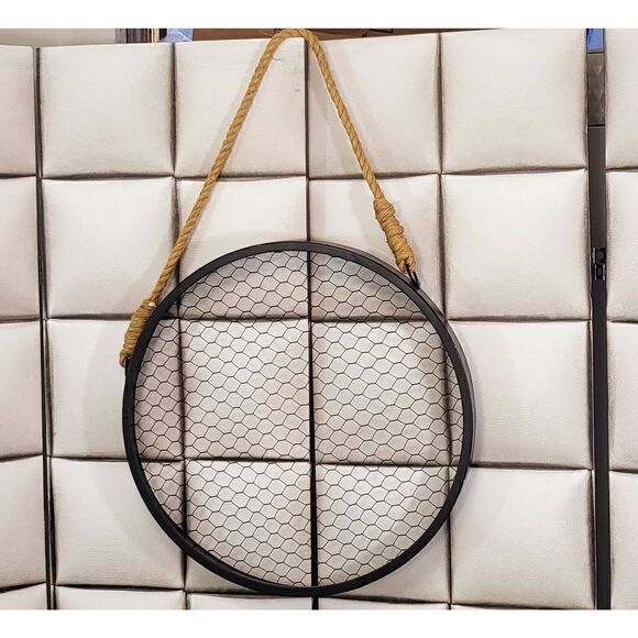 Cabin wall decor    - Picture 3 of 4